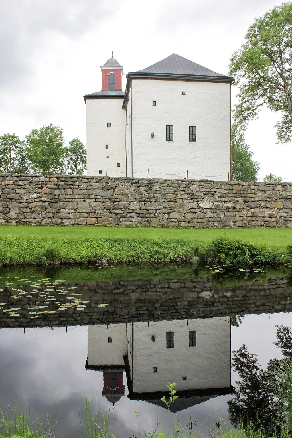 Torpa stenhus in Länghem