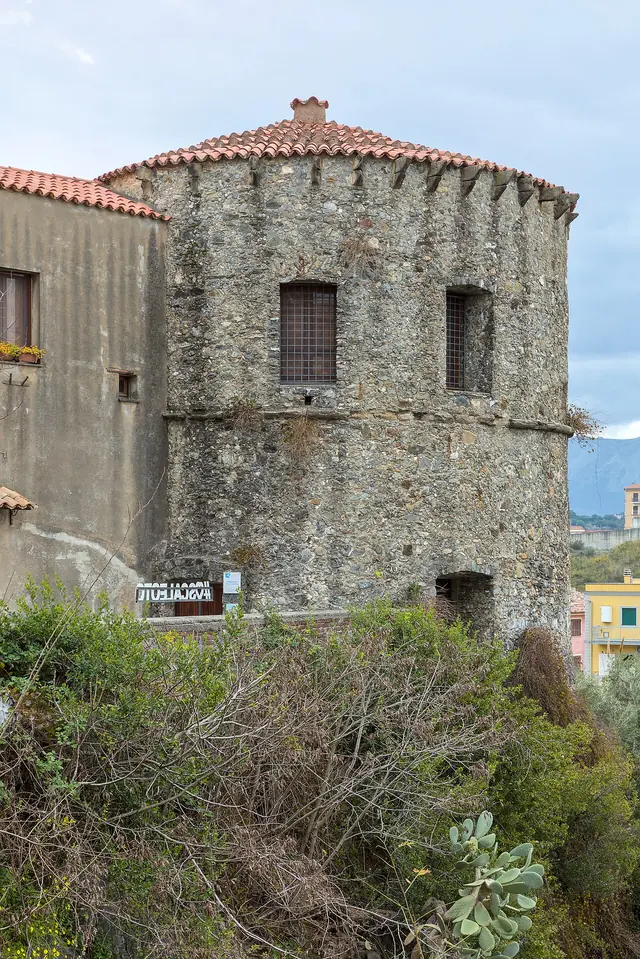 Antiquarium di Torre Cimalonga in Scalea
