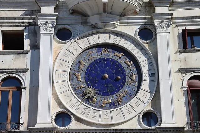 Torre dell'Orologio in Venice – Photo 2 of 7