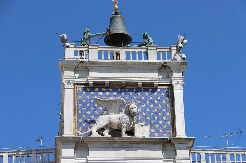 Torre dell'Orologio in Venice – Photo 3 of 7