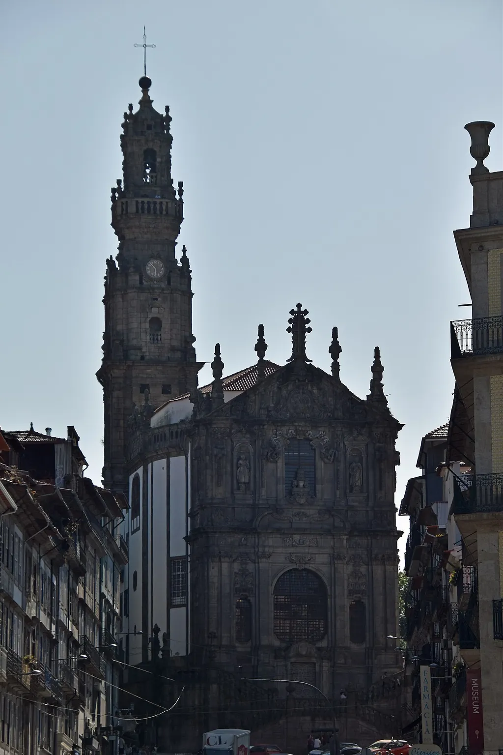 Torre e Museu dos Clérigos in Porto – Foto 2 de 2