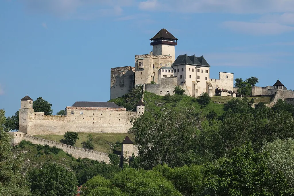 Trenčiansky hrad in Trenčín – Photo 2 of 7