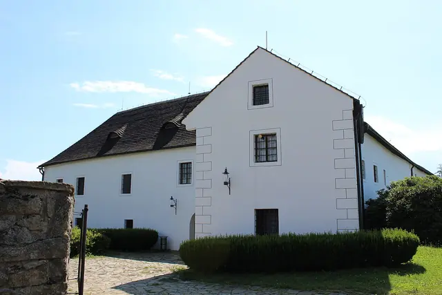 Tvrz Žumberk u Nových Hradů in Trhové Sviny