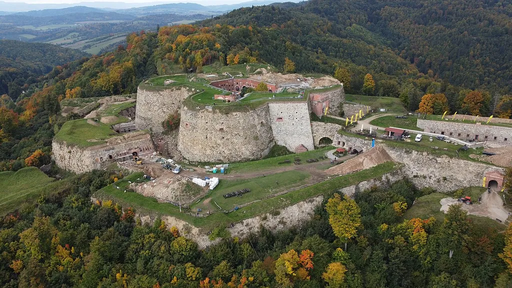 Twierdza Srebrna Góra – Zdjęcie 2 z 10
