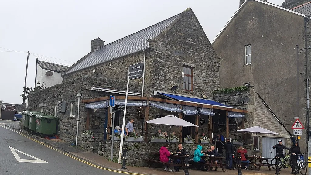 Tŷ Gwyn Bronze Bell Museum in Barmouth