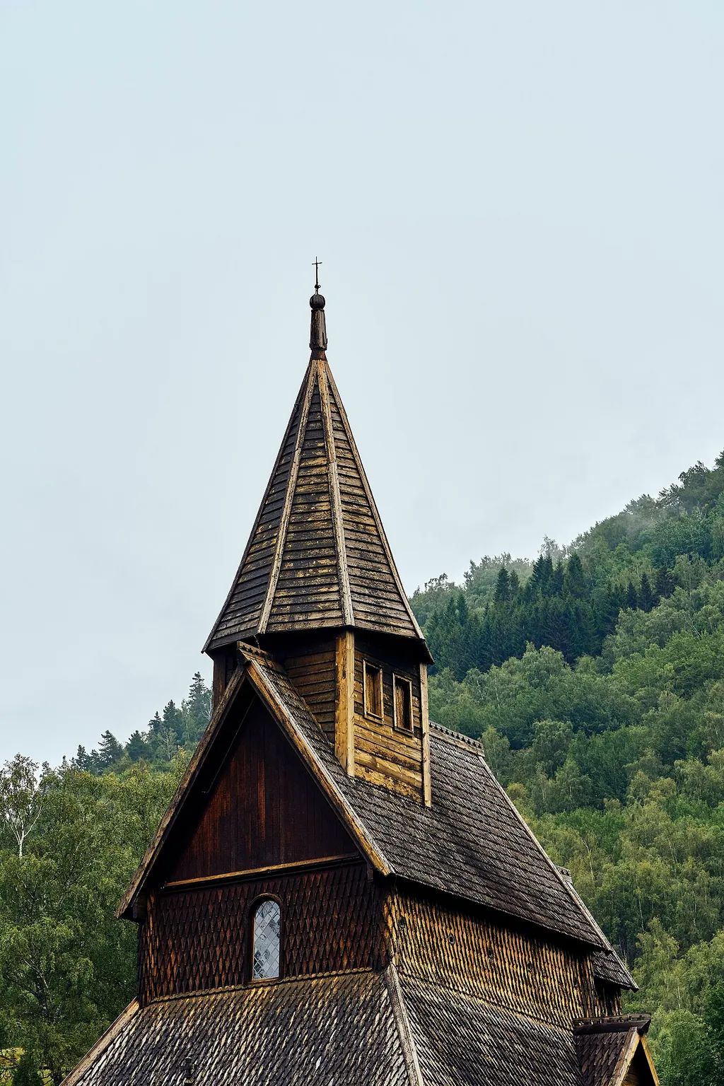 Urnes stavkyrkje in Ornes – Bilde 7 av 8