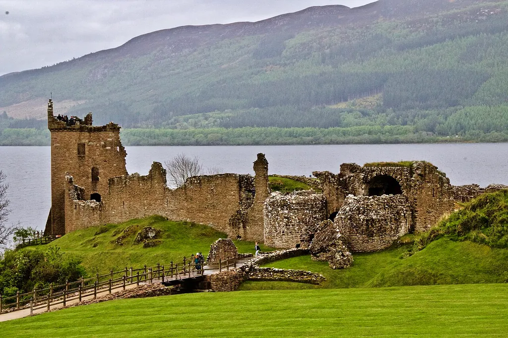 Urquhart Castle in Drumnadrochit – Bild 5 von 10