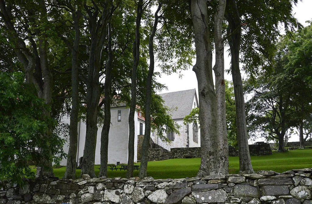 Utstein kloster in Mosterøy – Bilde 3 av 4