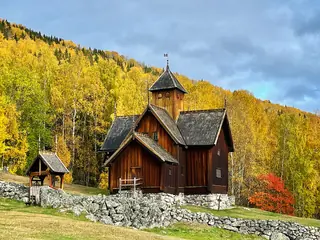 Uvdal stavkirke