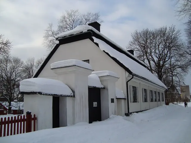 Väsby kungsgård in Sala