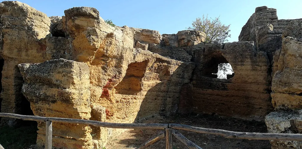 Parco Archeologico e Paesaggistico della Valle dei Templi in Agrigento – Photo 7 of 7