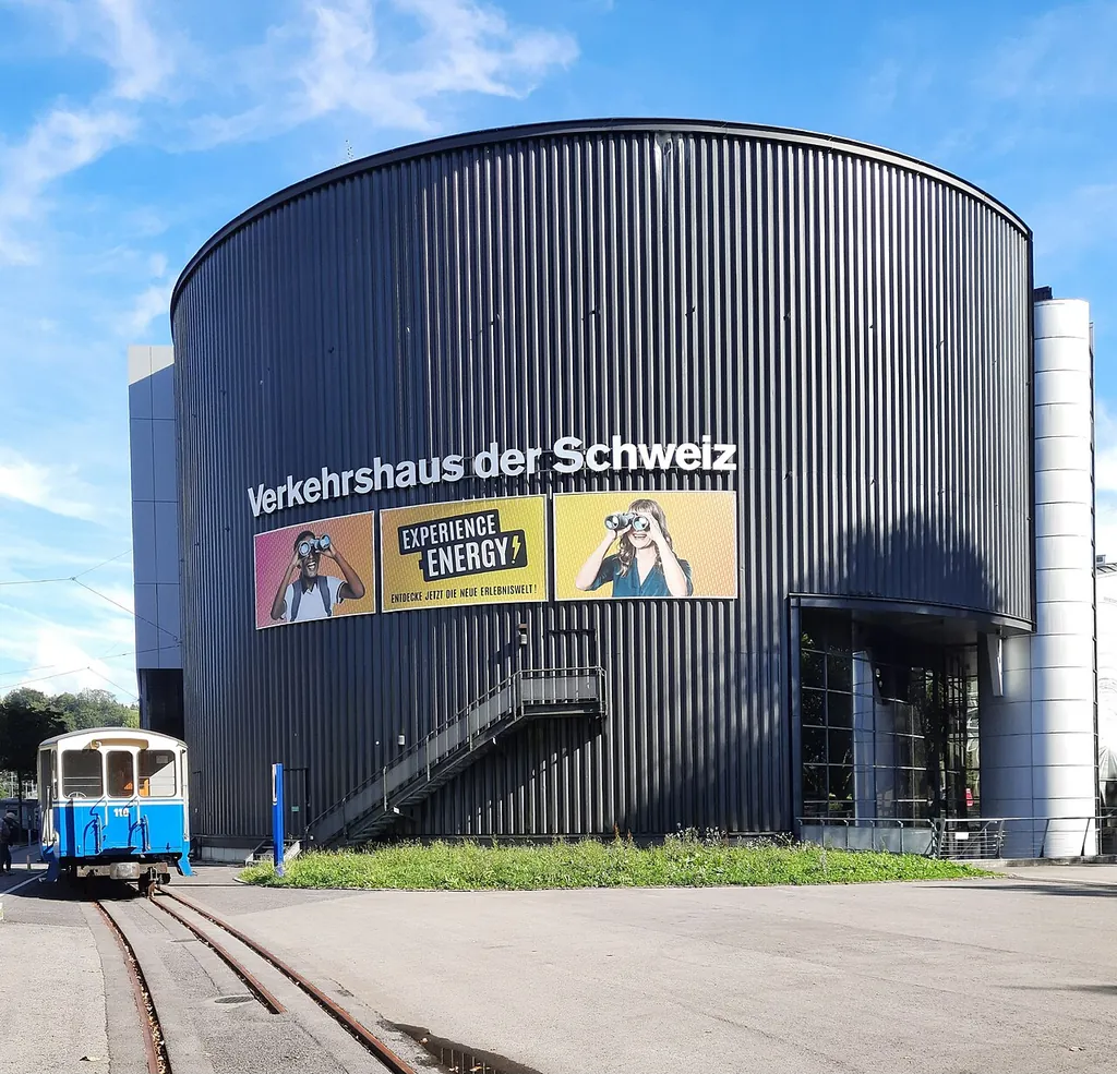 Verkehrshaus der Schweiz in Lucerne – Photo 2 sur 7
