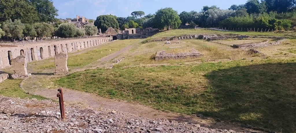 Villa Adriana in Tivoli – Bild 5 von 8