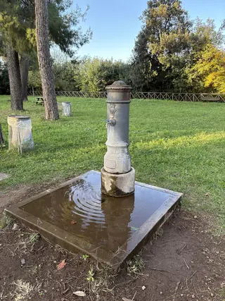 Villa Adriana in Tivoli – Bild 7 von 8