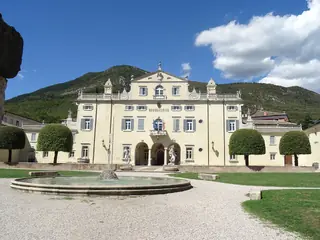 Museo Civico di Villa Carlotti in Caprino Veronese