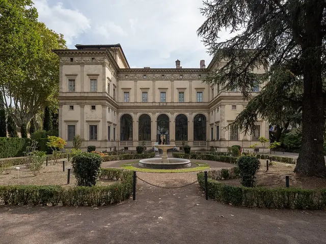 Villa Farnesina in Rom – Bild 2 von 6
