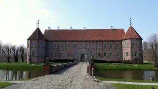 Voergaard Slot in Dronninglund
