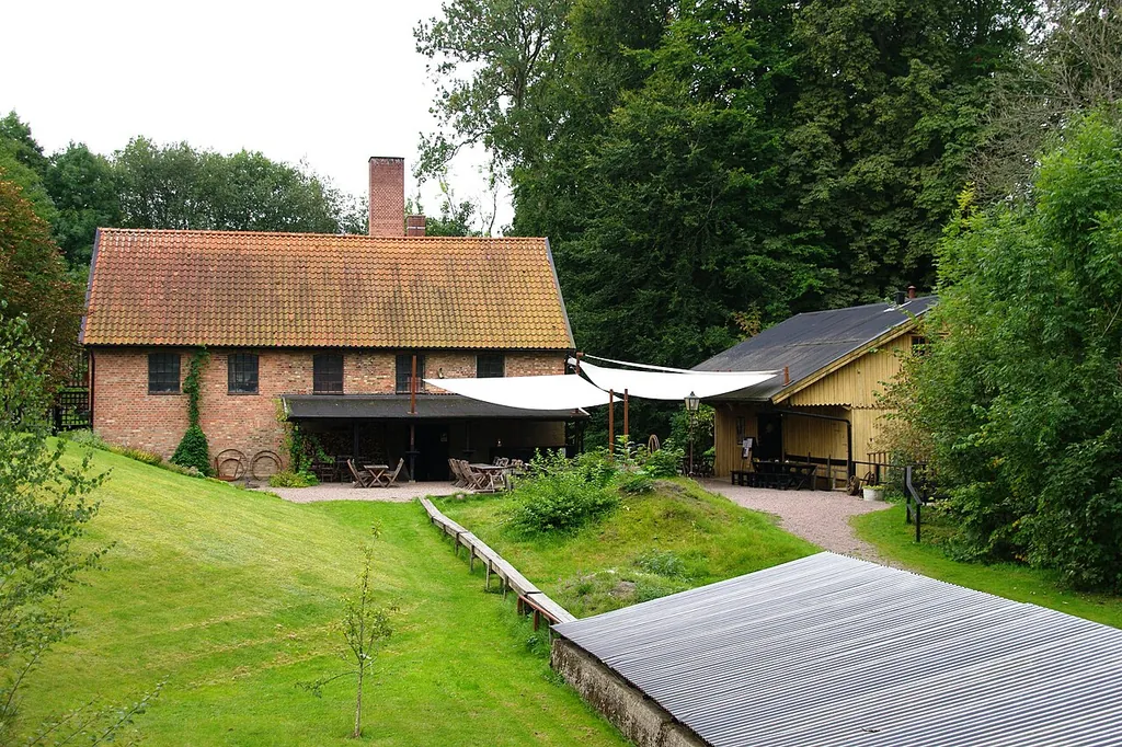Wallåkra Stenkärlsfabrik in Vallåkra