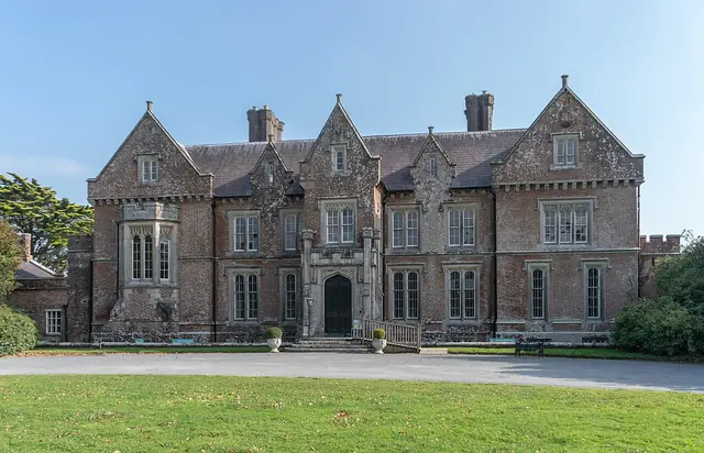 Wells House and Gardens in Gorey