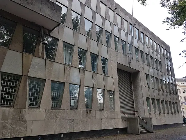 West Den Haag in Haia