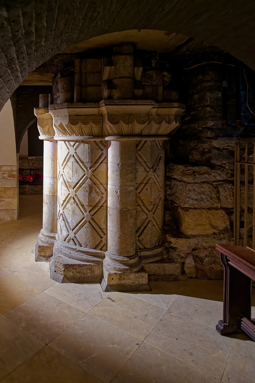 York Minster Undercroft – Photo 4 of 6