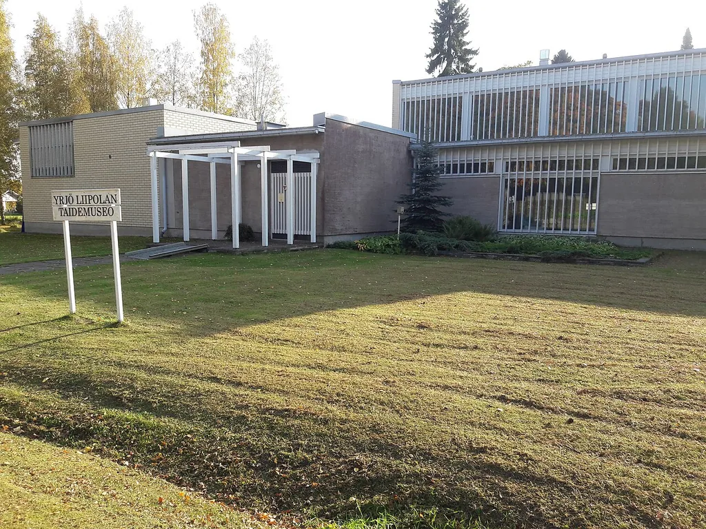 Yrjö Liipolan taidemuseo in Koski Tl