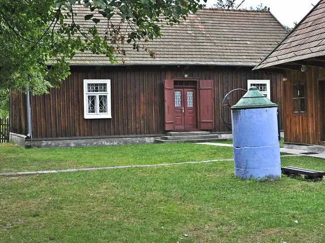 Muzeum Wincentego Witosa w Wierzchosławicach in Wierzchosławice