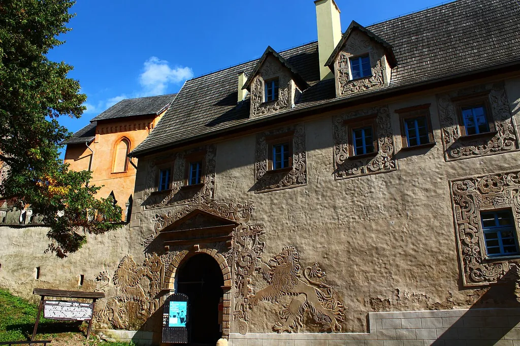 Zamek Grodno in Zagórze Śląskie