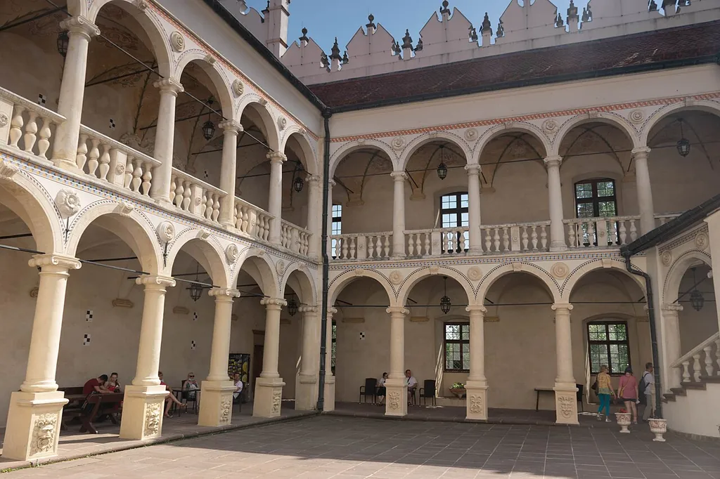 Zamek w Baranowie Sandomierskim in Baranów Sandomierski – Bild 4 von 7