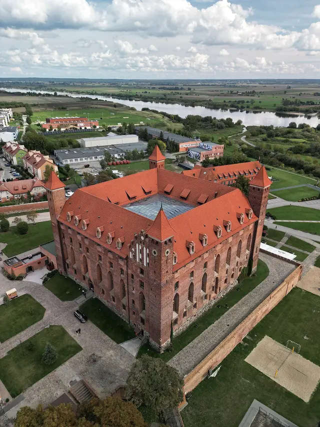 Zamek w Gniewie – Zdjęcie 2 z 9
